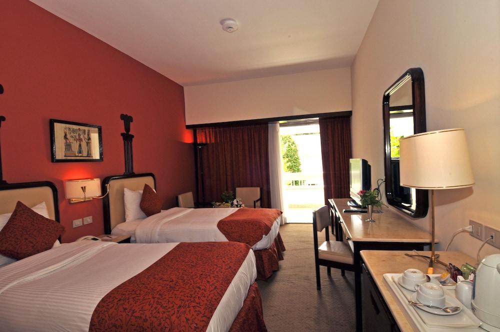 Aracan Eatabe Hotel
